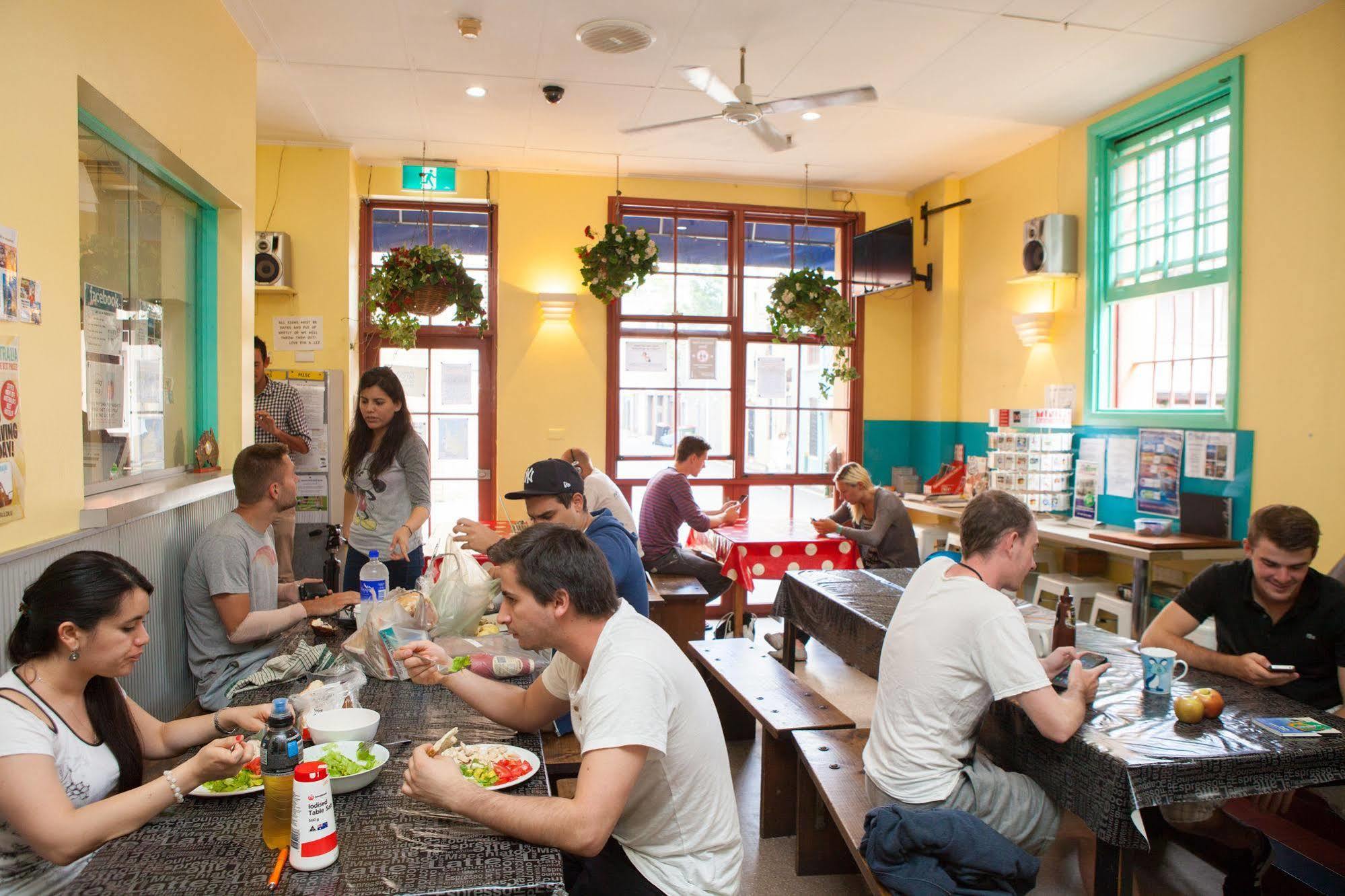 The Village Kings Cross Sídney Exterior foto